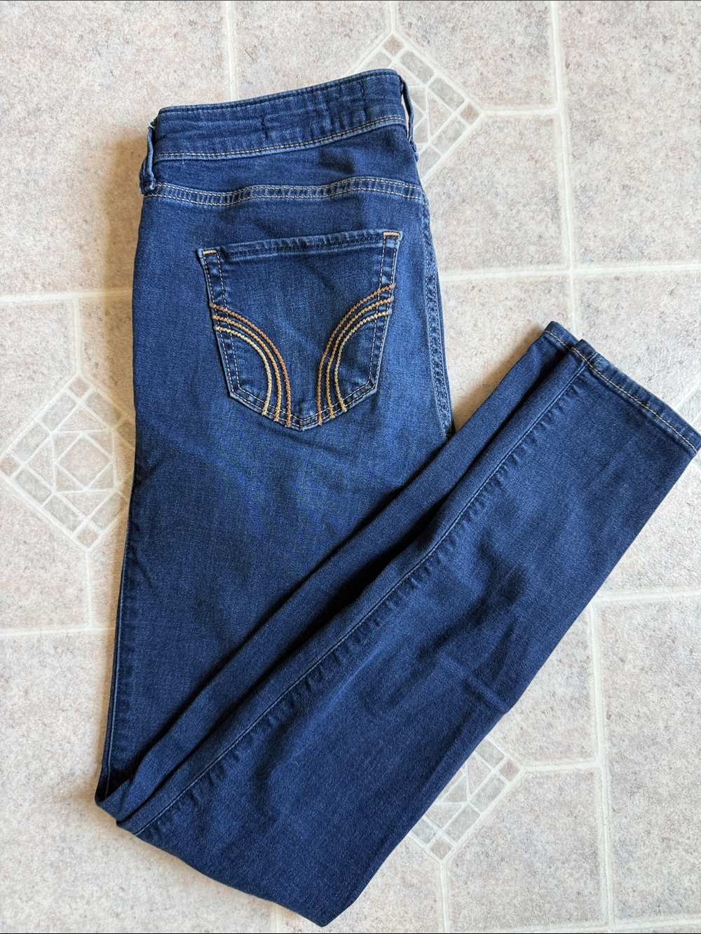 Hollister Women's Indigo Skinny Jeans with Contrast Stitching